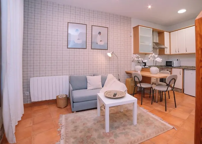 Belleza En El Casco Antiguo By Vigo