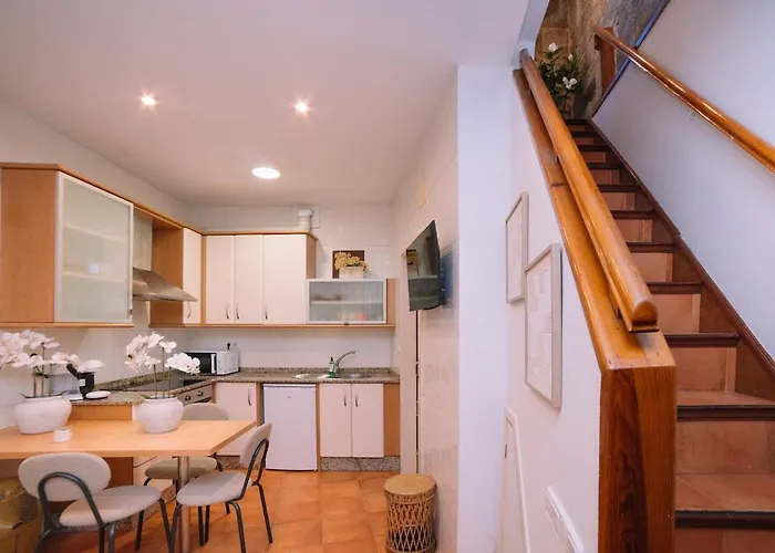 Belleza En El Casco Antiguo By Apartment Vigo